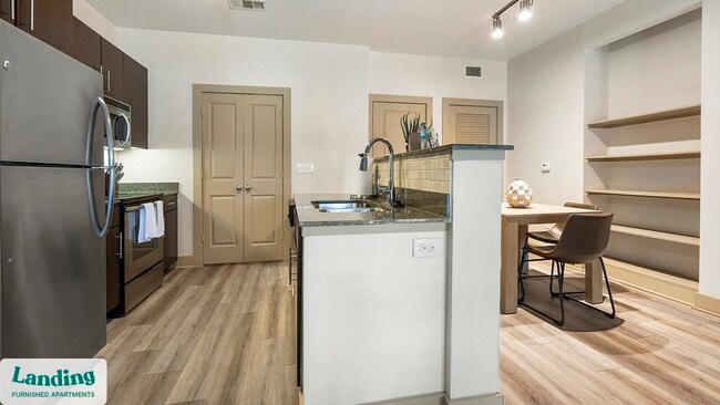 Photo - 2056 Sundance Parkway Unidad 7307