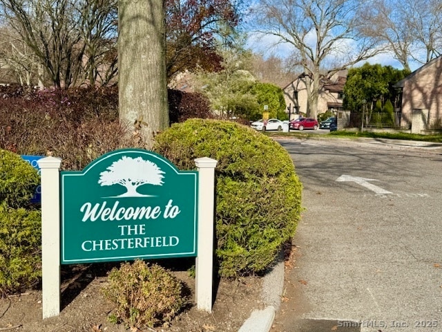 Building Photo - 2289 Bedford St Unit G18