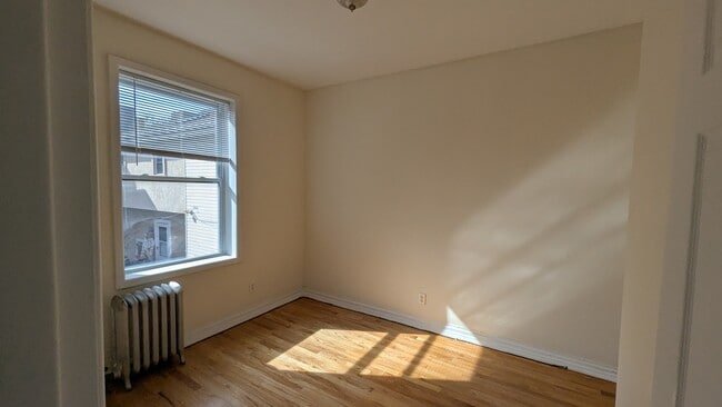 Photo - 45-47 Newkirk St