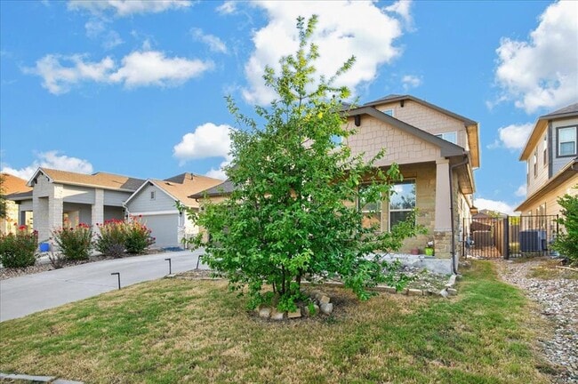 Photo - 617 Cortona Ln
