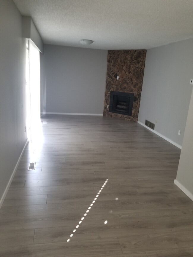 Photo - 7354 Dunvegan Ct Unité 7354