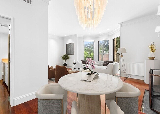 *Pictures are representative samples of the advertised unit. In some cases, the actual units you to - 359 Tappan St