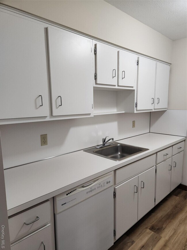 Photo - 125 E Market St Unit 1A