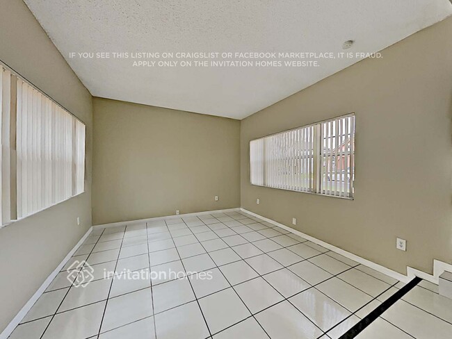 Photo - 4500 SW 154th Pl