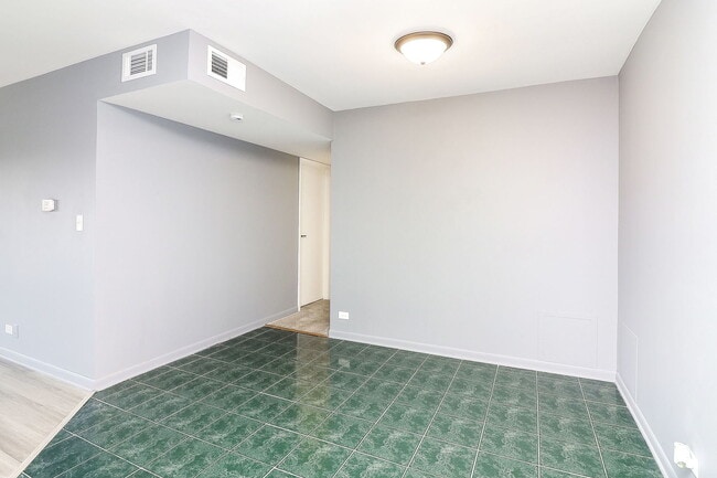 Photo - 16 Kingery Quarter Unit 208