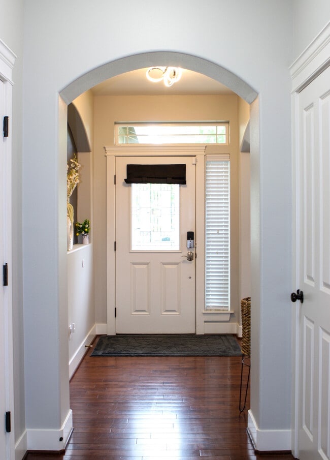 Photo - 7801 Rushmore Ave NE Unit 7801 Rushmore Ave