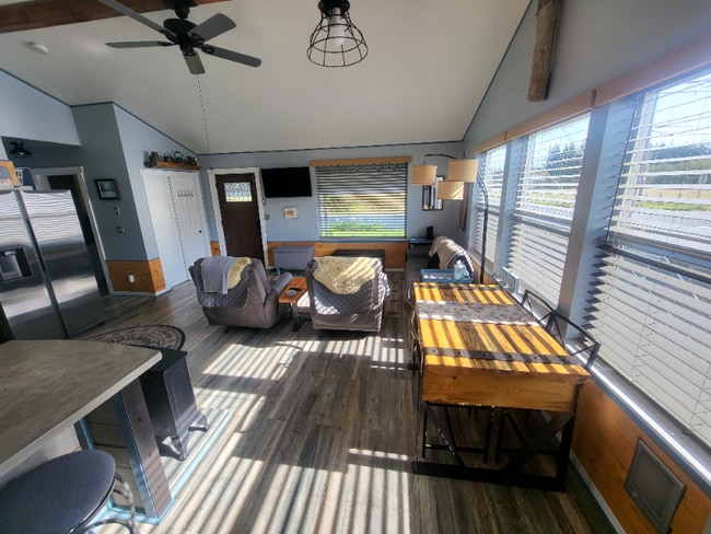 Photo - 7305 Jackson Rd