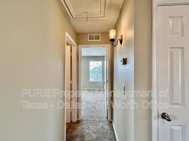 Photo - 1109 Mule Deer Dr