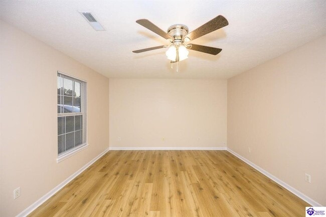 Photo - 130 Skyline Dr