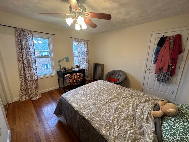 Photo - 124 Bonner Ave