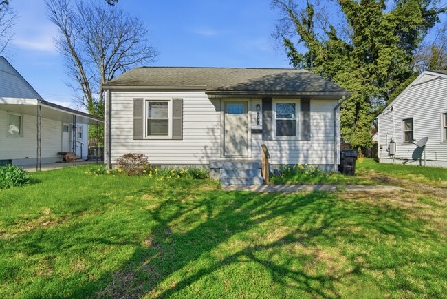 Photo - 1008 S 45th St