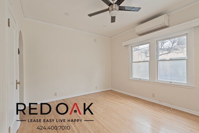 Photo - 852 N Oxford Ave Unidad 854