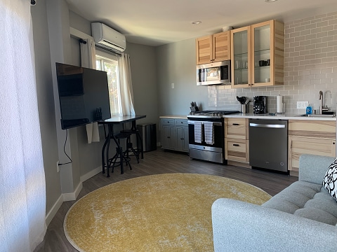 Photo - 3228 Broadway Apartments Unit A