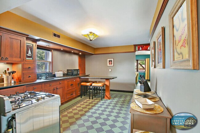 Photo - 433 Broad St