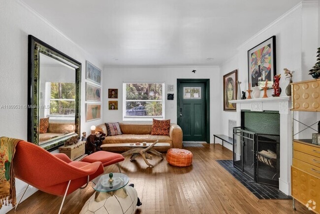 Building Photo - 435 NE 86th St Rental