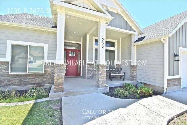 Photo - 1235 E 2675 N