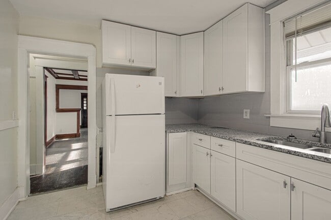 Photo - 3626 Bellefontaine Ave