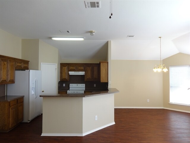 Photo - 894 Peaceful Trail