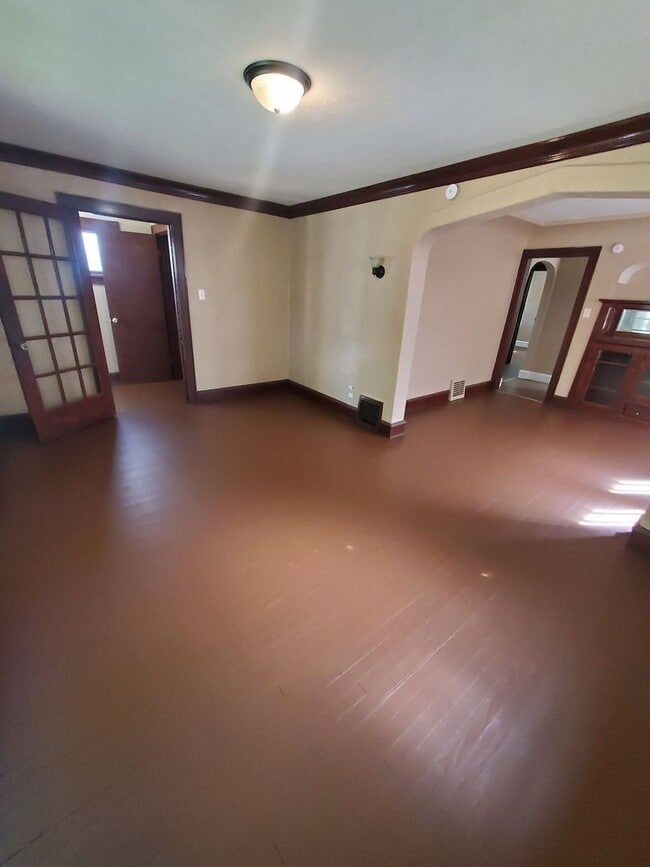 Photo - 2418 N 53rd St Unit 2418 - Lower