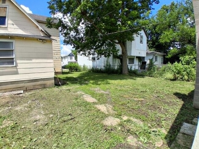 Photo - 317 SW 3rd St