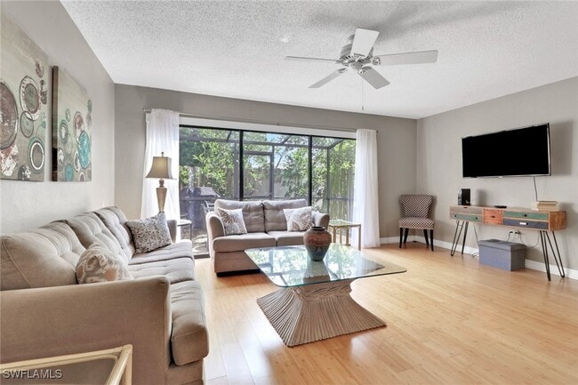 Photo - 800 Meadowland Dr Unidad 25-2