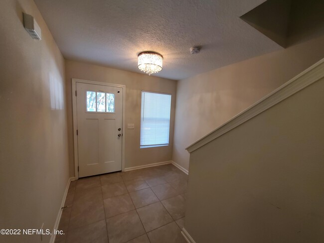 2824 Shangri La Dr
