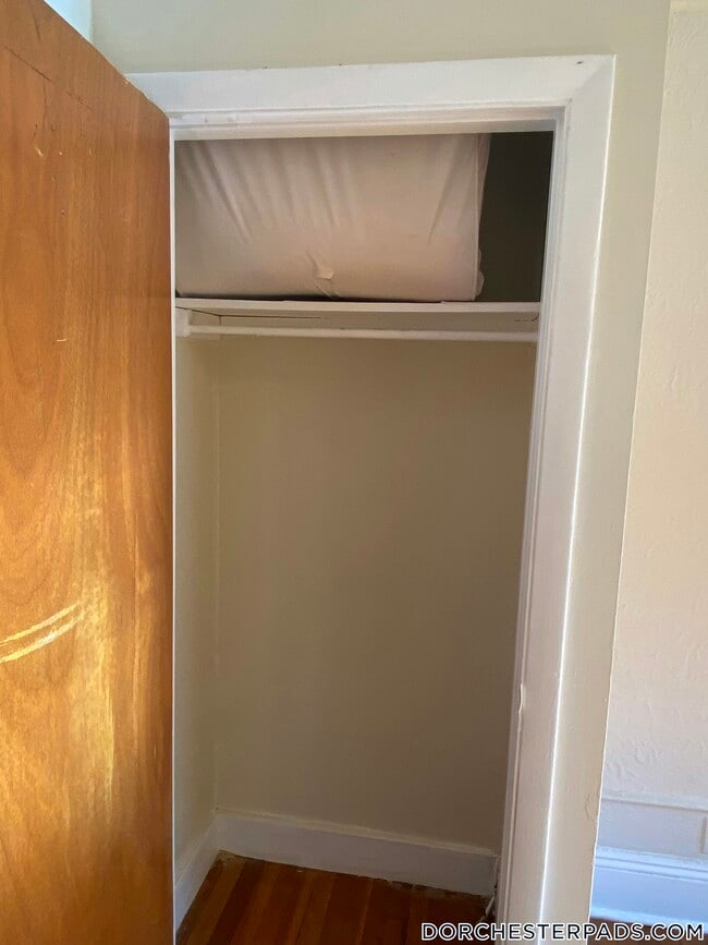 Photo - 19 Mora St Unit 1