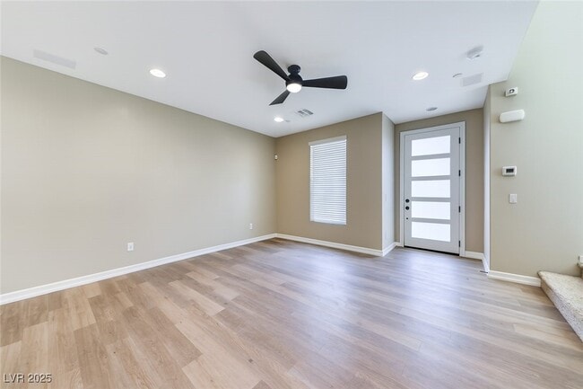 Photo - 148 Kimberlite Dr