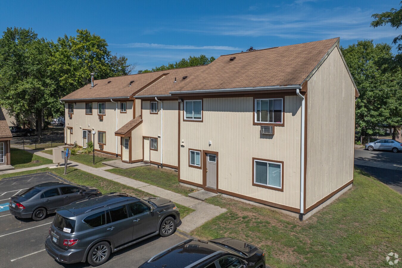 161-170 Shelton Ave New Haven, CT 06511 - Presidential Gardens & Westwood Village