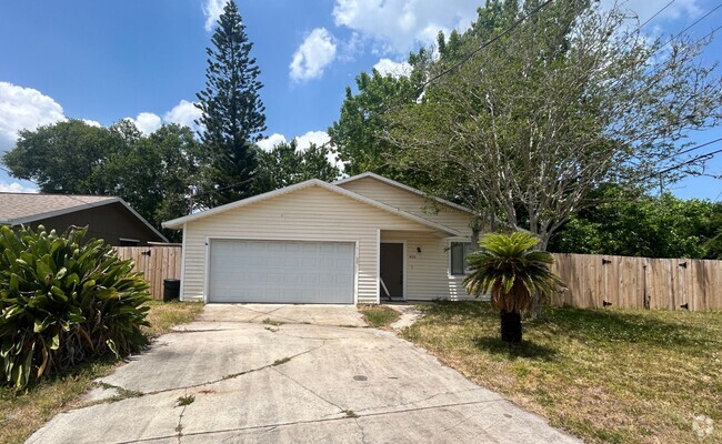 Building Photo - 400 Plumosa Ave Rental