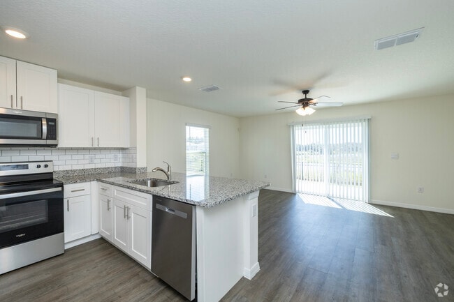 Pearson A - 1,463SF - Living Room