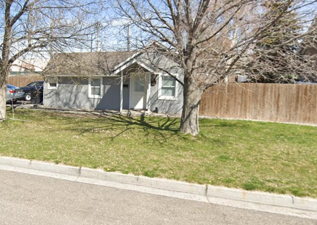 Building Photo - 1327 Oriental Ave