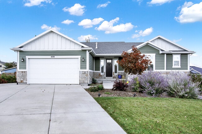 Photo - 4144 W Foxview Dr House