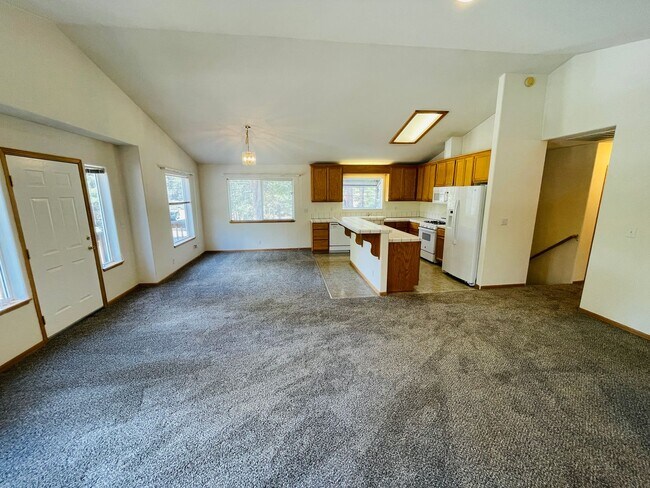 Photo - 3 bed 2 bath house for rent in South Lake Tahoe