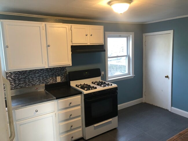 Photo - 85 Glen St Unit 85R