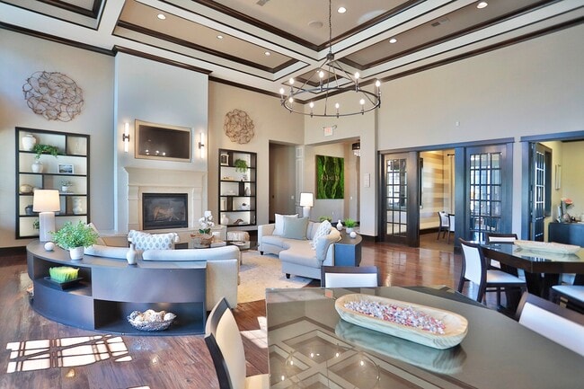 Building Photo - Palmera