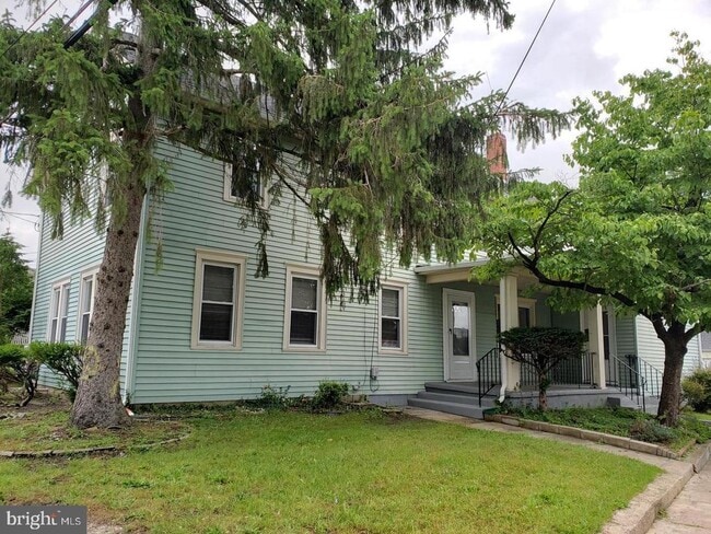 Building Photo - 3 N Summit Ave Rental
