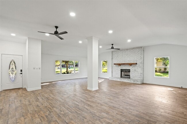 Photo - 5425 Jeffrey St