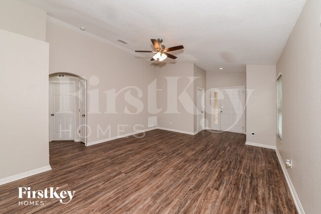 7435 Oxford Garden Cir