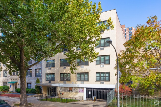 534 W. Wellington Ave - 534 W. Wellington Ave