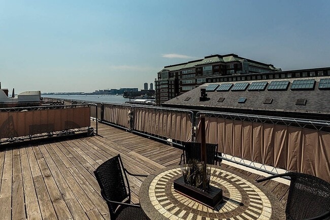 Photo - 42 8th St Condo Unit 5519