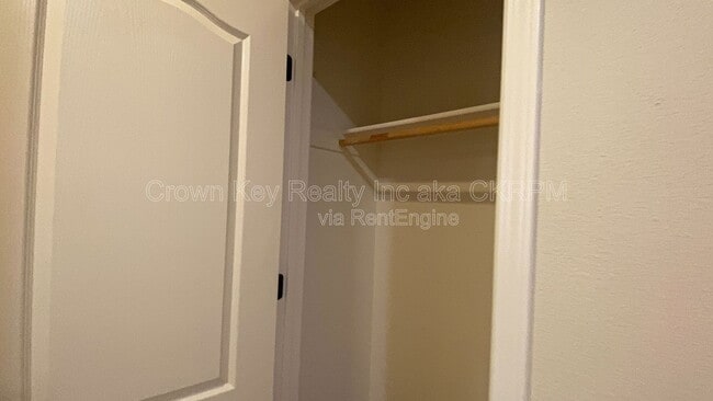 Photo - 172 W Viola St