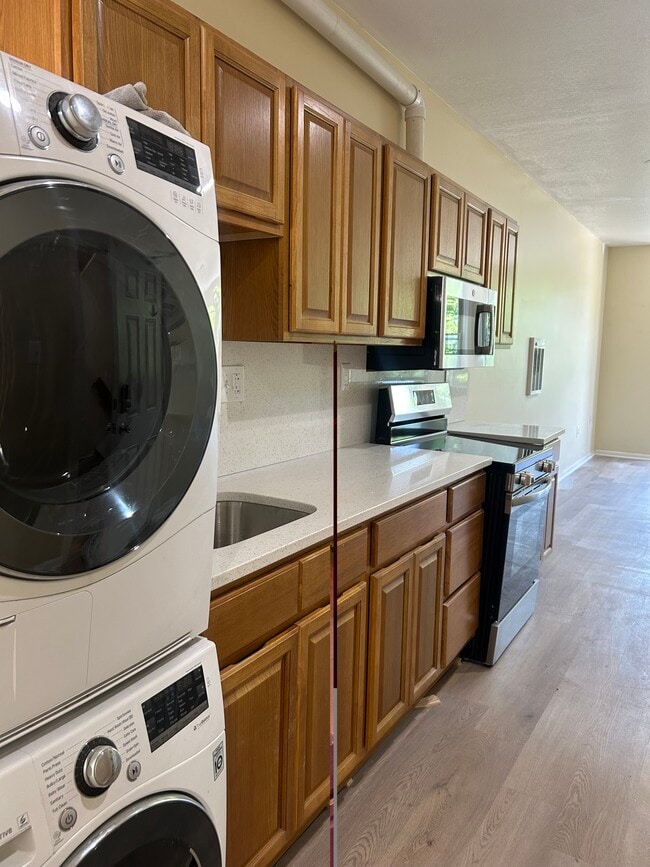 Photo - 2213 N 33rd St Unit 2
