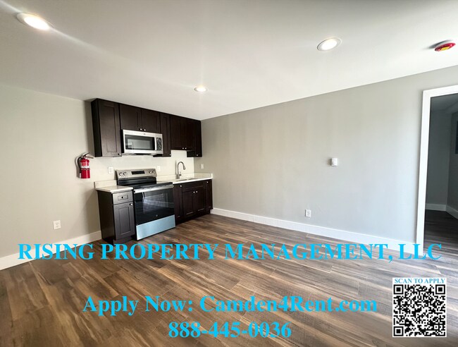 Photo - 1430 Kenwood Ave Unit B (Rear)