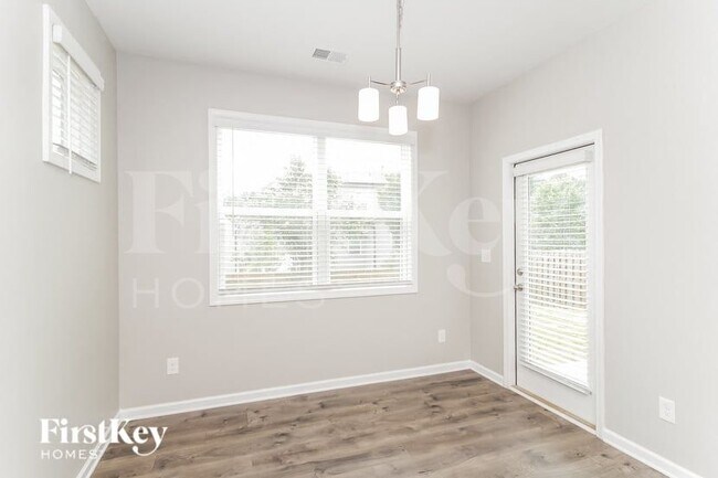 Photo - 3081 W Jackson Way