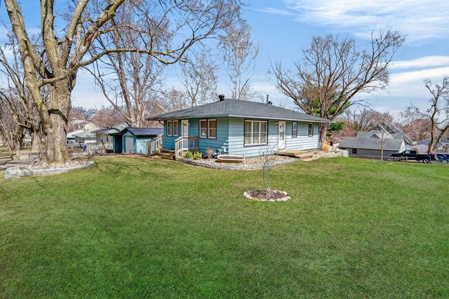 Lote en esquina - 135 Elm St