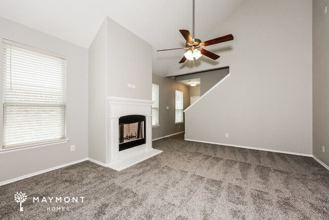 Photo - 209 Riverdell North Mews