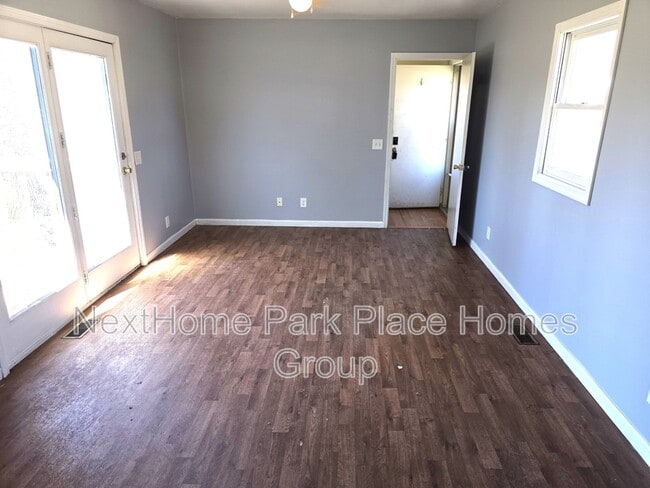 Photo - 2013 Virginia St