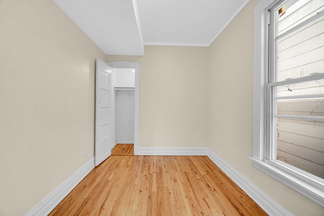 Photo - 4437 N Drake Ave