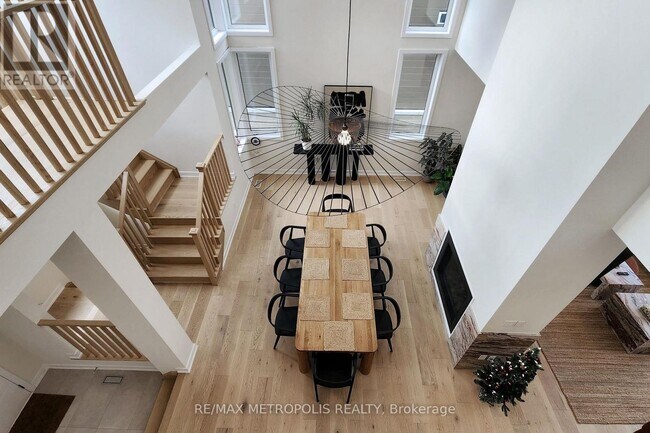 Photo - 104 Stoneleigh Dr